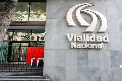 Fachada de Vialidad Nacional tras el fallo judicial que frenó su cierre