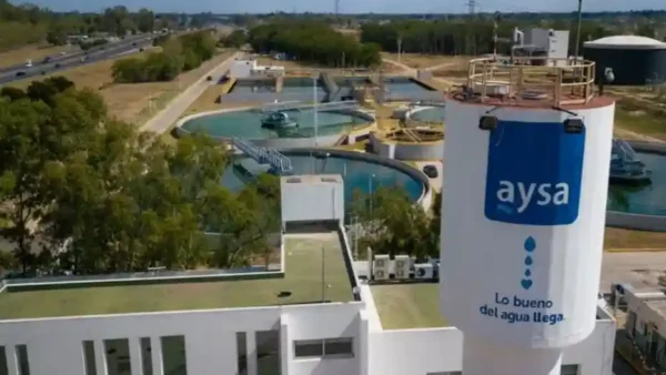 Privatización de AySA qué dispone el DNU 493/2025