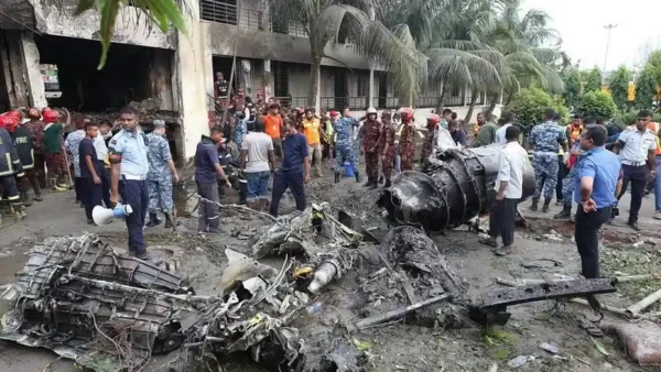 Tragedia en Bangladesh un avión militar se estrelló contra una escuela