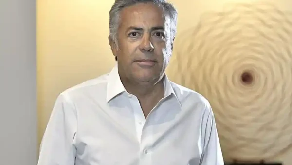 Tuit de Alfredo Cornejo celebrando el ranking de empleo privado en Mendoza.