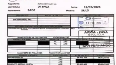 Documento del vuelo privado que vincula a Manuel Adorni con viaje a Punta del Este