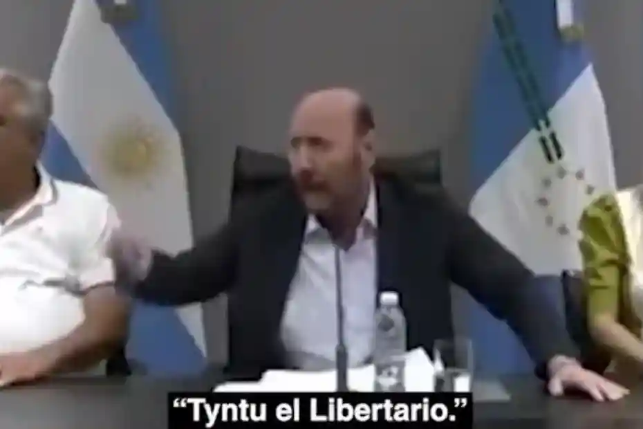 El gobernador Gildo Insfrán cruzó al cronista Tyntu el Libertario al explicar que el tarifazo de luz es responsabilidad de Nación y no de Formosa.