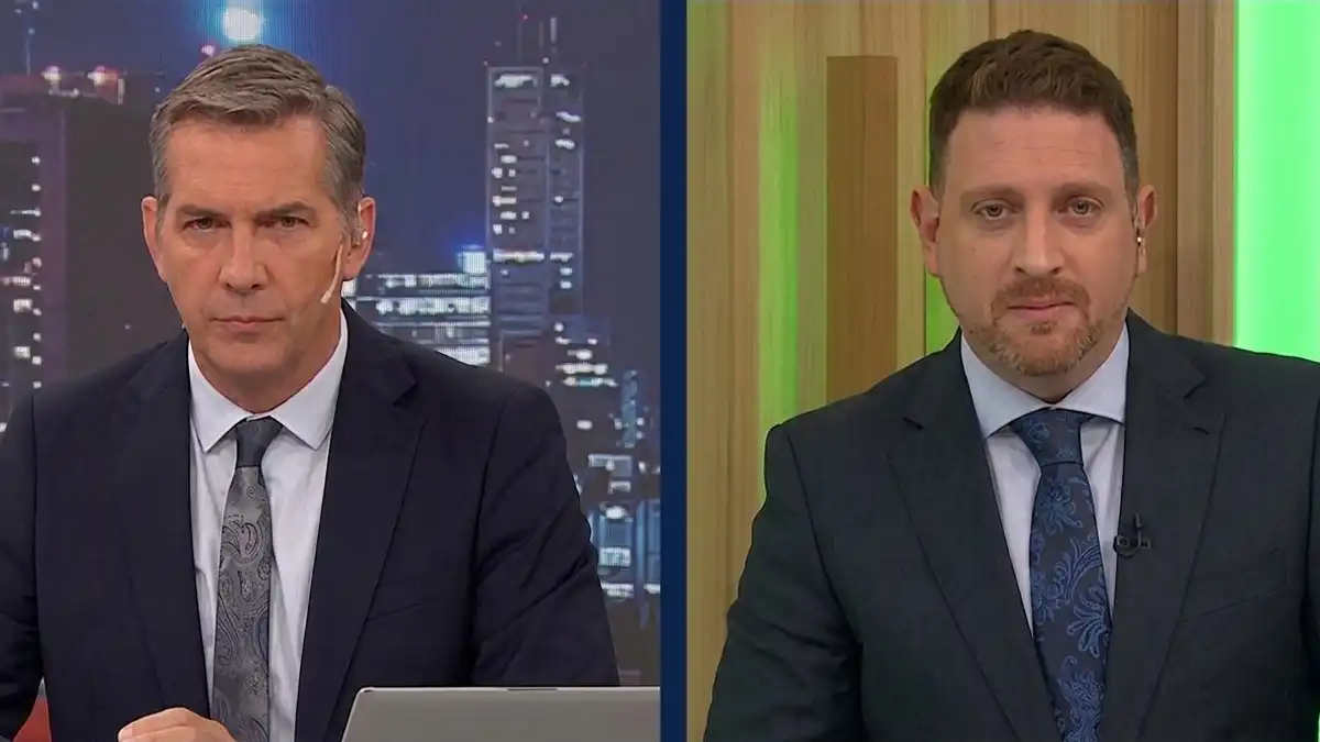 Jonatan Viale en pantalla durante el momento en que afirma que Adorni no va a hablar