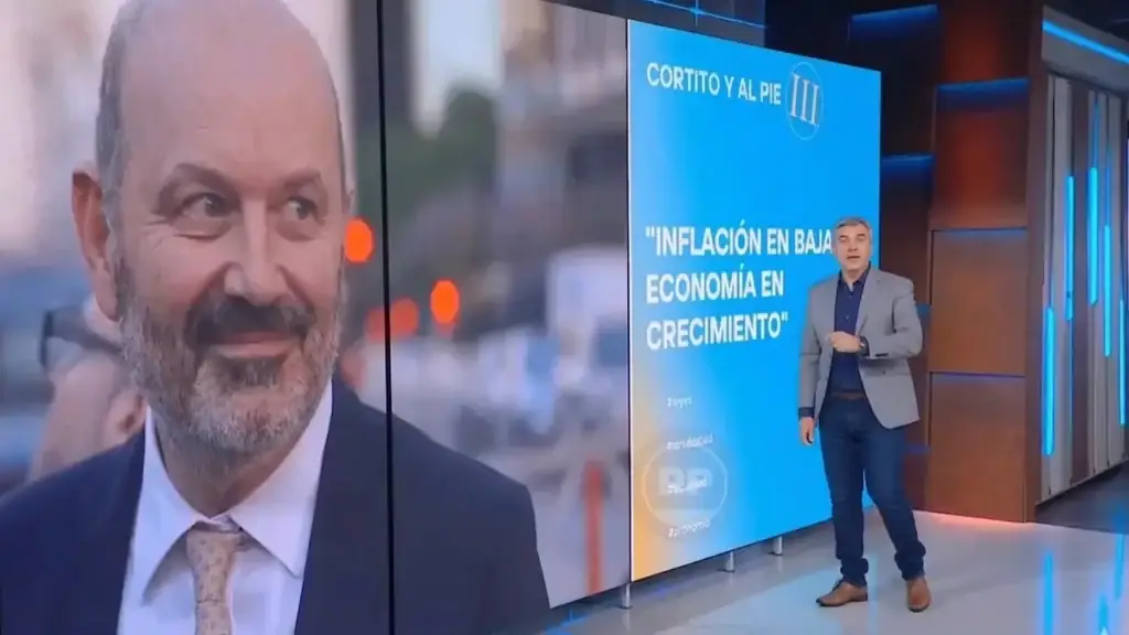 Adrián Puente durante un editorial sobre pobreza y el posteo de Federico Sturzenegger.