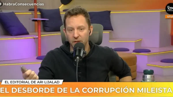 Ari Lijalad hablando sobre el gobierno de Javier Milei