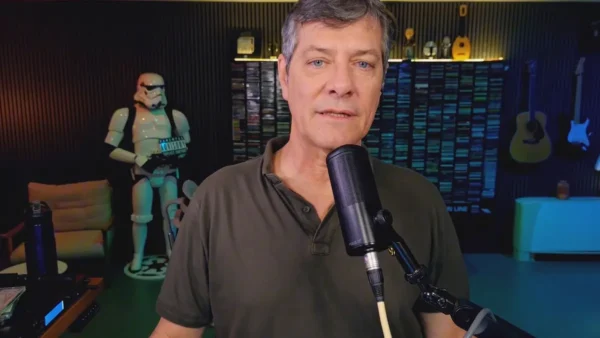 Captura en Vorterix de la reacción al aire durante la opereta contra Mario Pergolini.