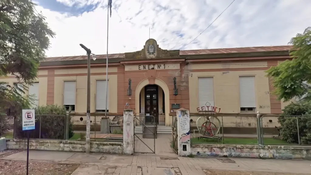 Preceptora de Bragado denunciada por la plata reunida para un viaje de estudios a El Bolsón