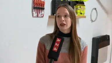La historia de Gisela: aprendió albañilería y levantó su propia casa