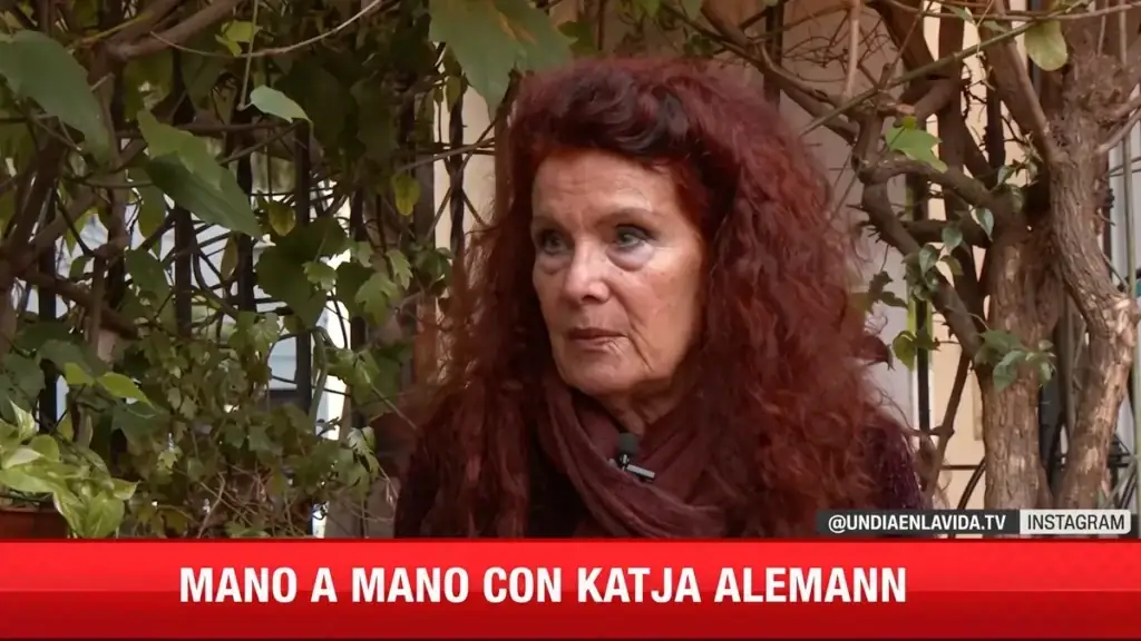 Katja Alemann durante una entrevista en la que cuestionó al Gobierno y habló de su postura política.