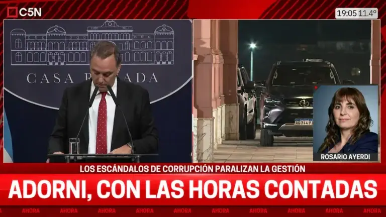 ¿Se va Manuel Adorni? Crecen las versiones sobre su salida del Gobierno