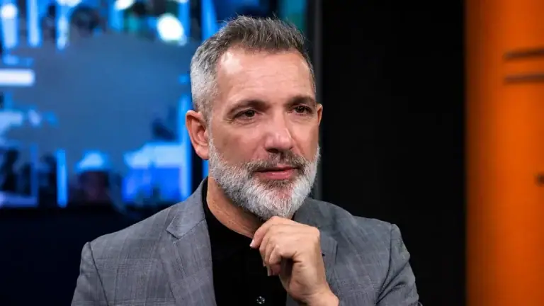 Pablo Duggan: “Hay muchas cosas de Adorni que todavía no se conocieron”